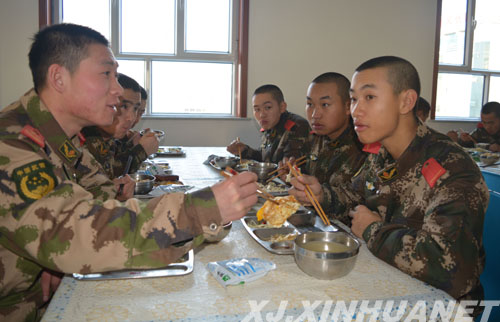 新疆巴州森林支队热烈欢迎新战友入营