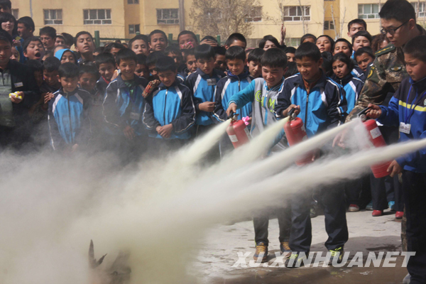 消防安全知识进学校
