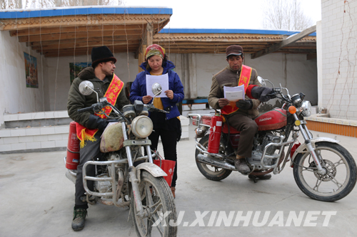 阿克苏:温宿县有支农村摩托车义务消防队 圆了