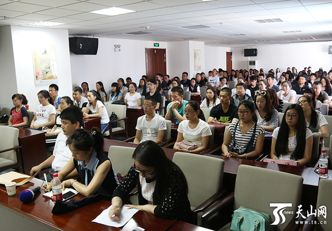 新疆将选派4000名普通高校毕业生赴援疆省市