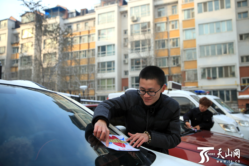 私家车加入社区爱心车队 可为居民提供约车服