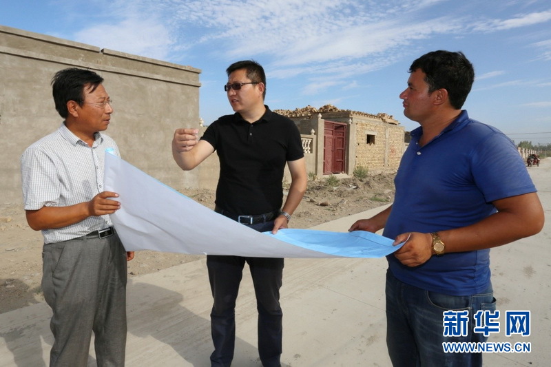 万里路途虽遥远 沪疆之情一线牵--记上海援疆干