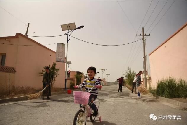 巴州持续开展国旗下的村规民约活动促进总目
