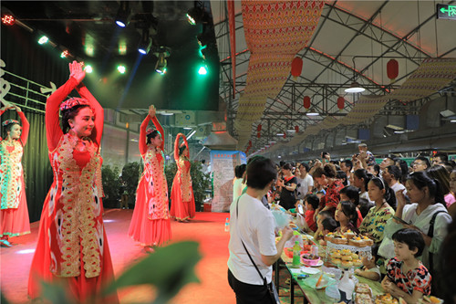 和田夜市人气旺