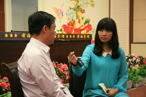 访兵团第三师图木舒克市党委常委、副政委张新