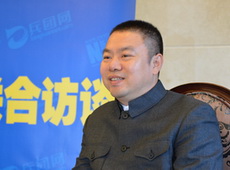 江伟