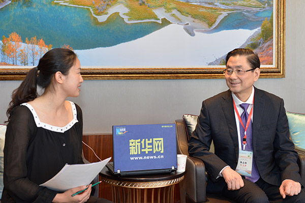 访第四军医大学细胞工程研究中心及细胞生物国