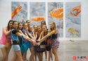 乌鲁木齐：外国孩子双年展上感受中国文化