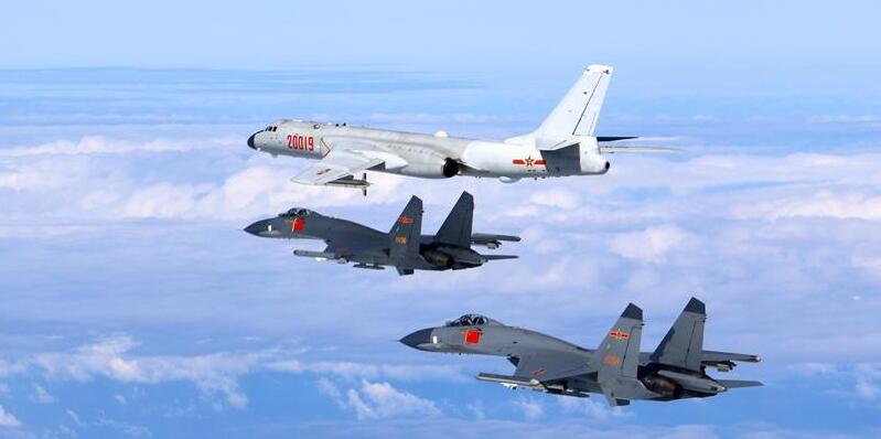 中国空军加强远海训练提升战略能力