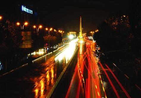 雨后夜景·昌吉