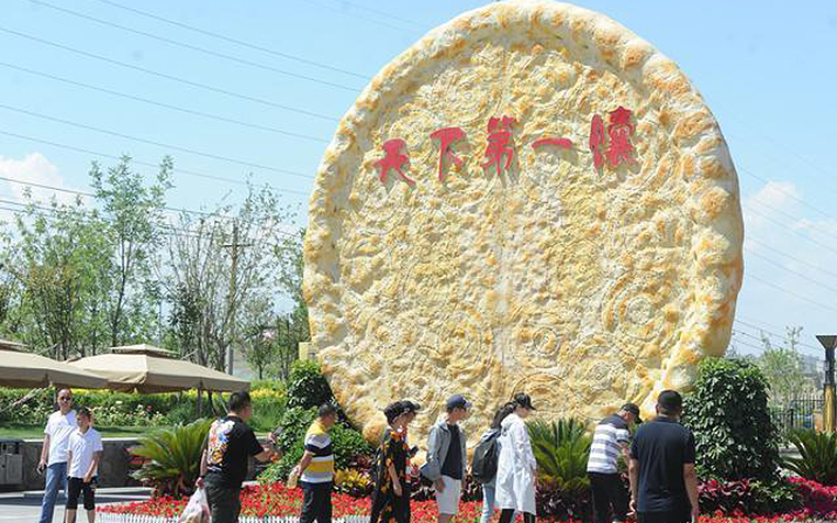 乌鲁木齐这些网红打卡地 你去过几个