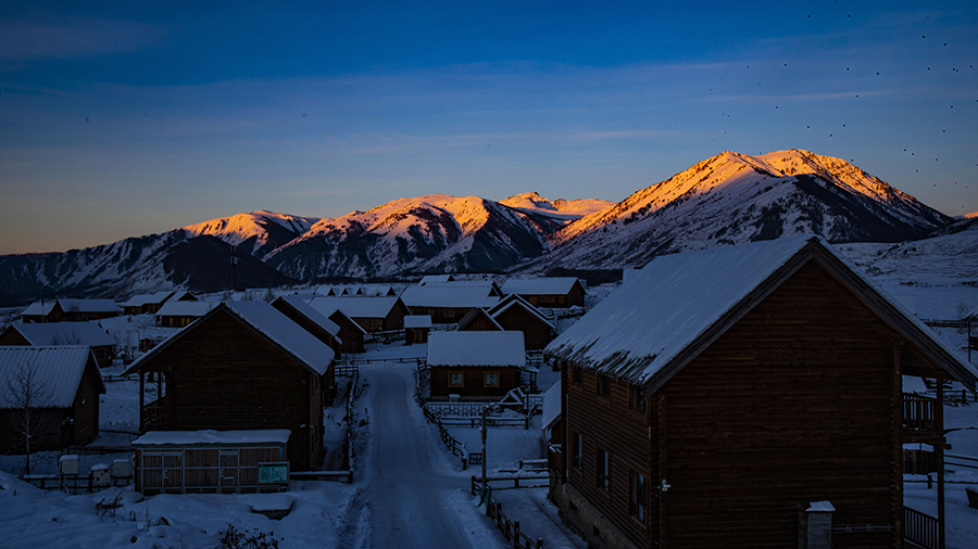 新疆是个好地方|冰天雪地也是金山银山