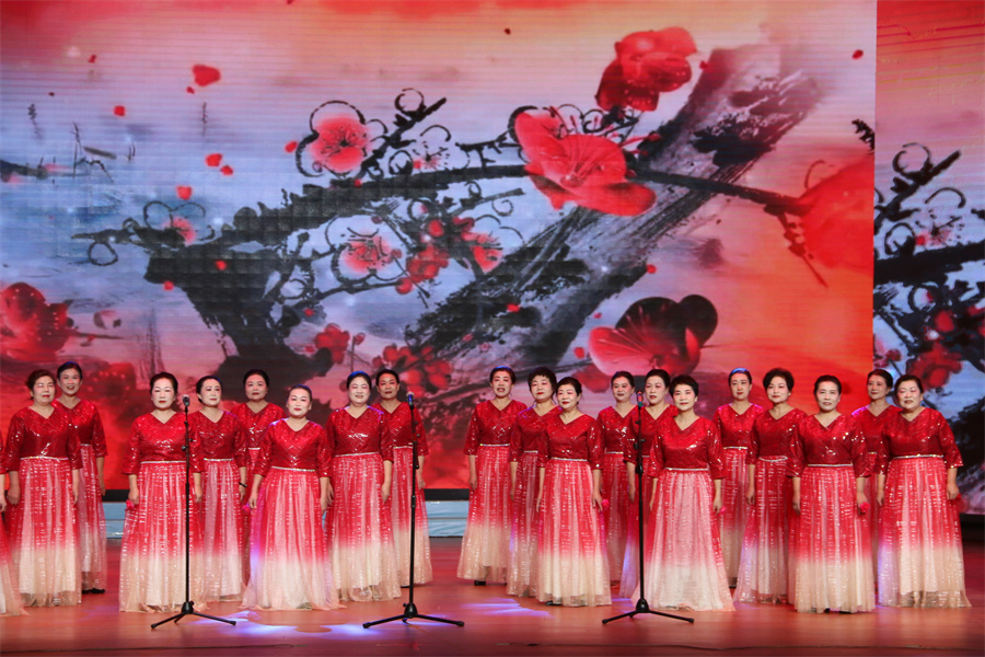 大地欢歌迎新春 五谷丰登庆丰年