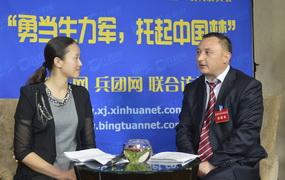 兵团青联的副主席、塔里木大学副校长依明江&middot;斯拉木