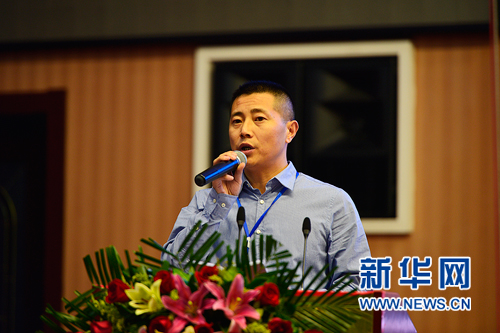 成都市大邑县委宣传部常务副部长邓岗做城市发布