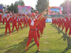 新疆维吾尔自治区第十三届运动会开幕式开场集体舞蹈
