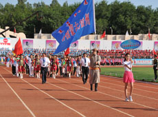 巴音郭楞蒙古自治州代表团